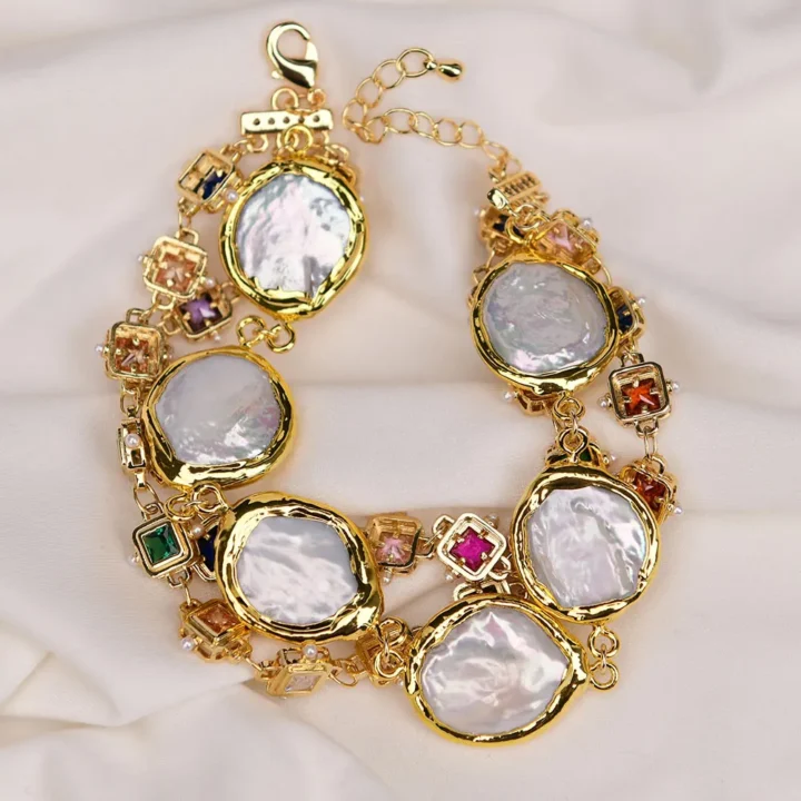 Pulseira Rosário de Pérola Branca Banhada a Ouro