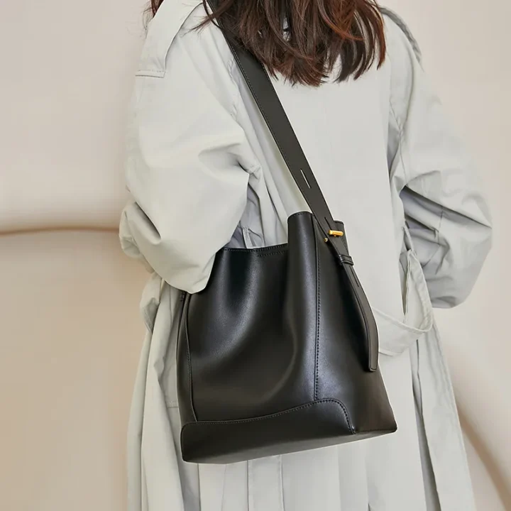 Bolsa de Couro Elegance - Image 11