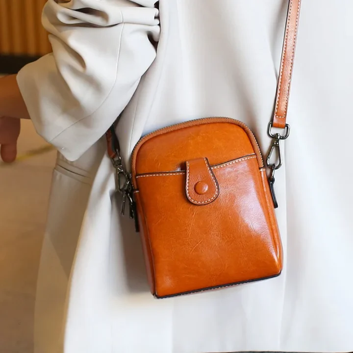 Bolsa de Couro Tiracolo - Image 5