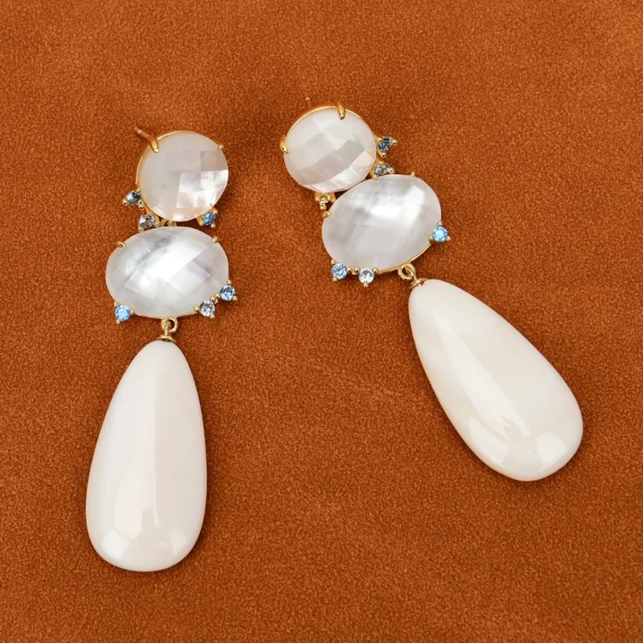 Brinco de Pérola Mar Branco - Image 3